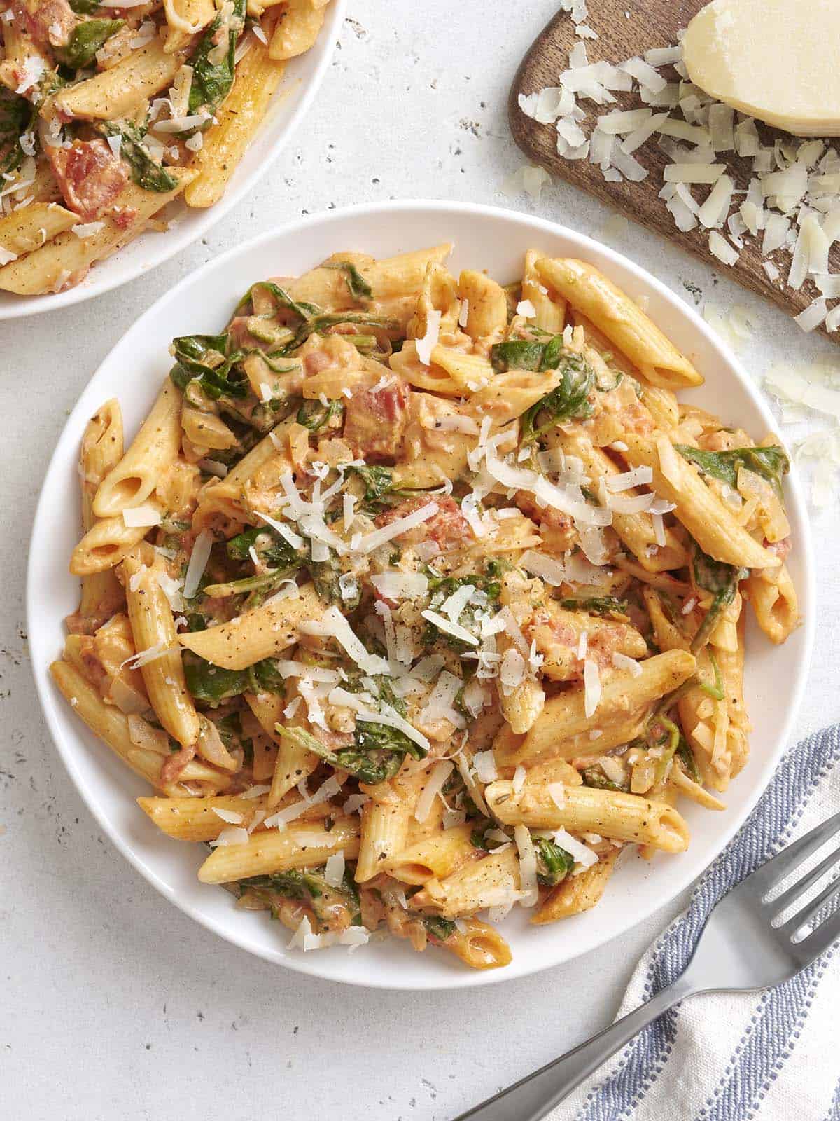 Creamy Tomato and Spinach Pasta