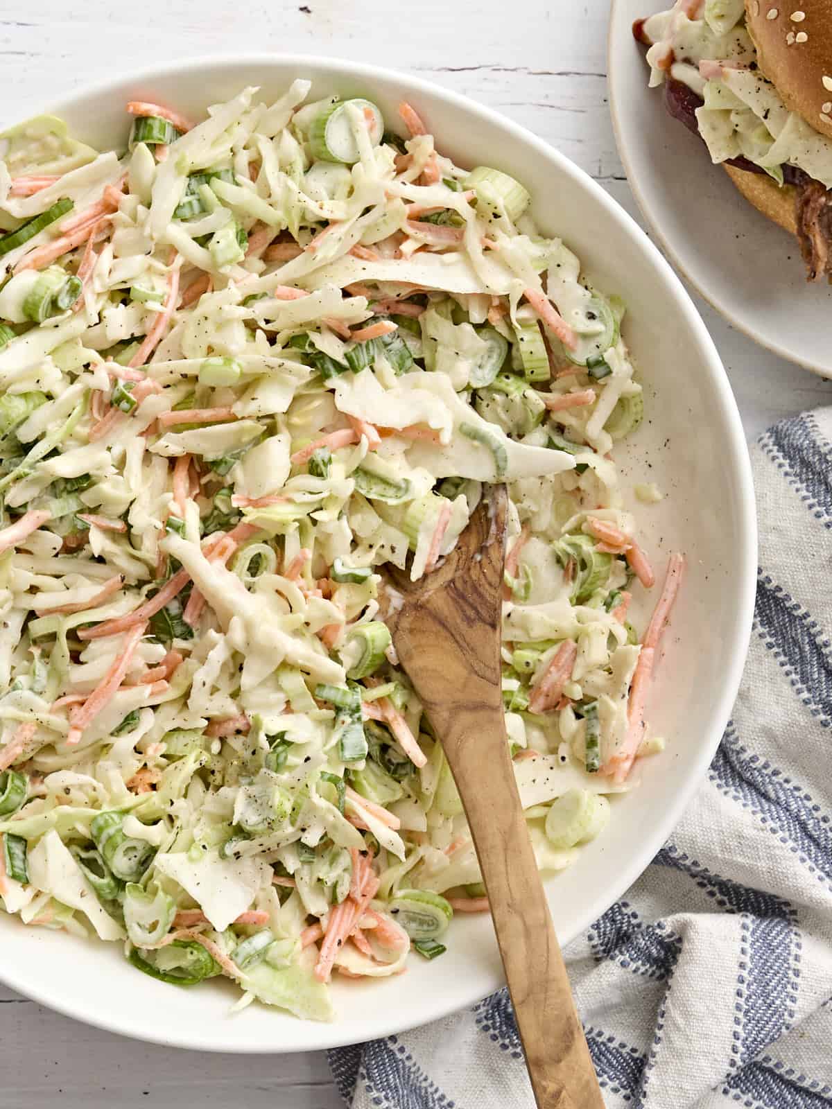 Easy Creamy Coleslaw
